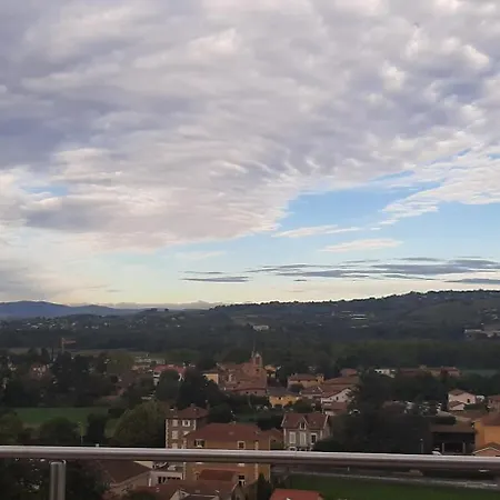 Appartamento Indépendant De 28 M2, Avec Vue Magnifique. Civrieux-dʼAzergues