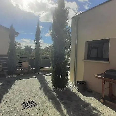 Indépendant De 28 M2, Avec Vue Magnifique.