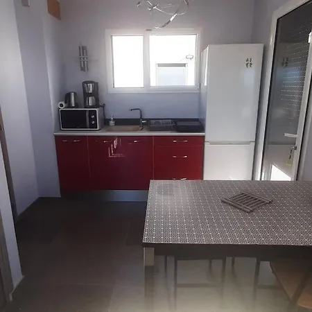 Indépendant De 28 M2, Avec Vue Magnifique. Appartamento *